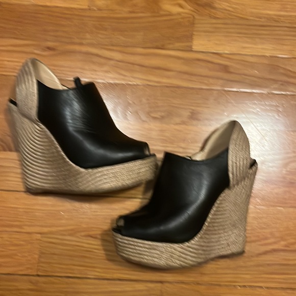 Gucci Open toe wedge sling back side zipper - Picture 8 of 10